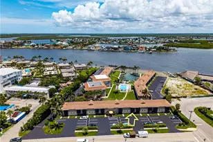 850 Palm St, Marco Island, FL 34145 - Photo 4