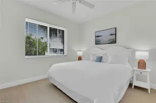 7925 Mahogany Run Ln, Naples, FL 34113 - Photo 22