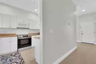 7925 Mahogany Run Ln, Naples, FL 34113 - Photo 10