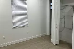 10830 St Lucia Ct, Bonita Springs, FL 34135 - Photo 6