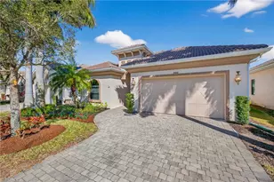 1489 Serrano Cir, Naples, FL 34105 - Photo 4