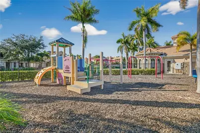 1489 Serrano Cir, Naples, FL 34105 - Photo 42