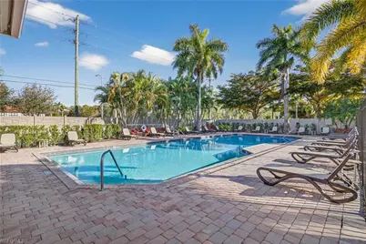 1489 Serrano Cir, Naples, FL 34105 - Photo 40