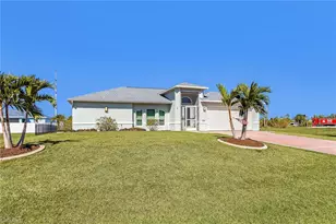 703 NE 23rd Terrace, Cape Coral, FL 33909 - Photo 24