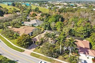 8856 Lely Island Cir, Naples, FL 34113 - Photo 4