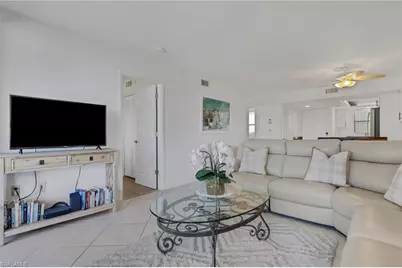 271 Southbay Dr #248, Naples, FL 34108 - Photo 8