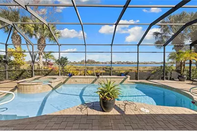 12137 Wicklow Ln, Naples, FL 34120 - Photo 4