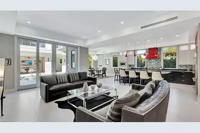 739 5th Ave N, Naples, FL 34102 - Photo 4