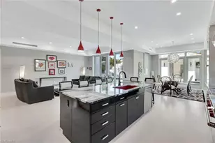 739 5th Ave N, Naples, FL 34102 - Photo 10