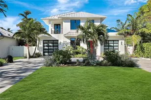 739 5th Ave N, Naples, FL 34102 - Photo 12