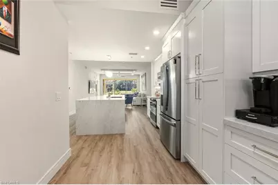 6820 Sterling Greens Pl #2105, Naples, FL 34104 - Photo 6