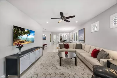 7658 Jacaranda Ln, Naples, FL 34114 - Photo 6
