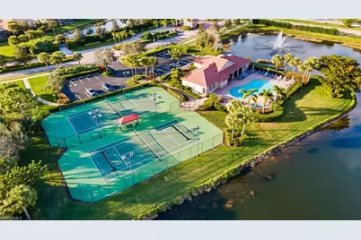 10332 Yorkstone Dr, Bonita Springs, FL 34135 - Photo 42