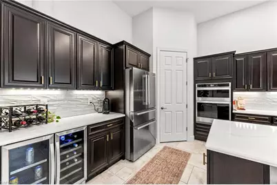 10332 Yorkstone Dr, Bonita Springs, FL 34135 - Photo 10