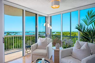 5501 Heron Point Dr, Naples, FL 34108 - Photo 4