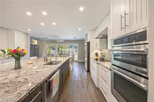 1185 Pompei Ln, Naples, FL 34103 - Photo 8