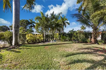 1185 Pompei Ln, Naples, FL 34103 - Photo 4