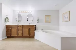 26900 Wedgewood Dr, Bonita Springs, FL 34134 - Photo 20