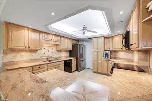 26900 Wedgewood Dr, Bonita Springs, FL 34134 - Photo 10