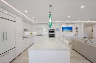 4051 Gulf Shore Blvd N, Naples, FL 34103 - Photo 12