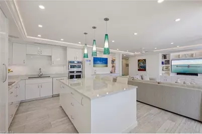 4051 Gulf Shore Blvd N #405, Naples, FL 34103 - Photo 10