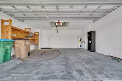 916 NE 4th Pl, Cape Coral, FL 33909 - Photo 48