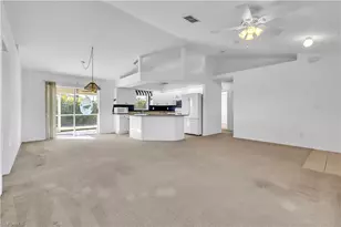 916 NE 4th Pl, Cape Coral, FL 33909 - Photo 8