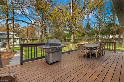 5271 Cherry Wood Dr, Naples, FL 34119 - Photo 6