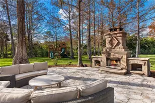 5271 Cherry Wood Dr, Naples, FL 34119 - Photo 1