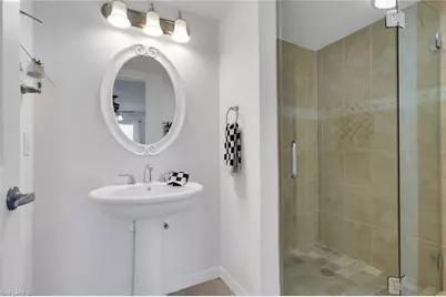 600 Squire Cir #103, Naples, FL 34104 - Photo 16