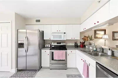 26651 Rosewood Pointe Cir #103, Bonita Springs, FL 34135 - Photo 8