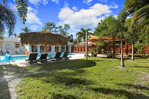 657 93rd Ave N, Naples, FL 34108 - Photo 8