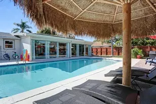 657 93rd Ave N, Naples, FL 34108 - Photo 1