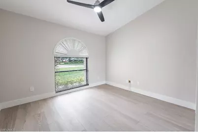 581 Country Walk Ct, Naples, FL 34104 - Photo 18