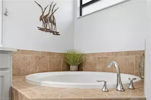 9844 Venezia Cir, Naples, FL 34113 - Photo 26