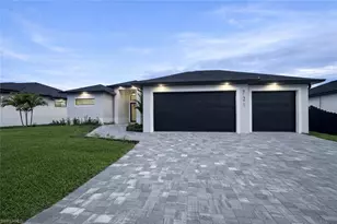 721 NW 37th Ave, Cape Coral, FL 33993 - Photo 4