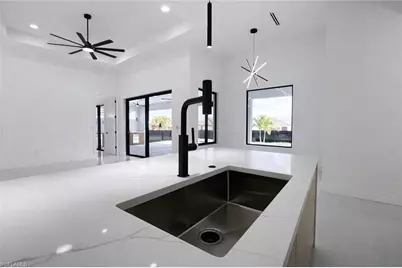 721 NW 37th Ave, Cape Coral, FL 33993 - Photo 10