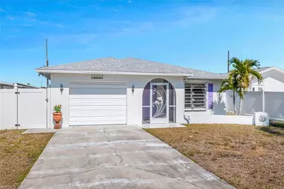 693 95th Ave N, Naples, FL 34108 - Photo 2