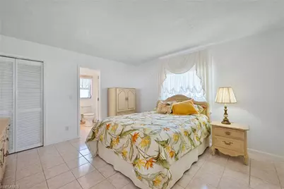 693 95th Ave N, Naples, FL 34108 - Photo 14