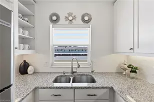 416 Broad Ave S, Naples, FL 34102 - Photo 10