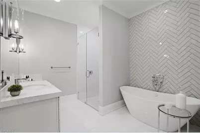 2867 Coco Lakes Dr, Naples, FL 34105 - Photo 12