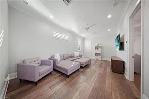 2867 Coco Lakes Dr, Naples, FL 34105 - Photo 26