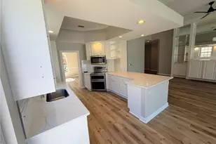 4048 Trinidad Way, Naples, FL 34119 - Photo 6