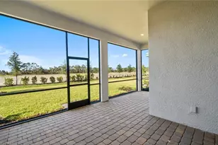 7136 Chapel Crk Ln, North Fort Myers, FL 33917 - Photo 30