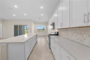 7136 Chapel Crk Ln, North Fort Myers, FL 33917 - Photo 16