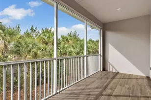 268 Indies Dr E, Naples, FL 34114 - Photo 20