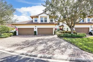 8138 Saratoga Dr, Naples, FL 34113 - Photo 2