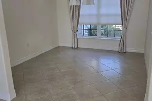 25080 Divot Dr, Bonita Springs, FL 34135 - Photo 12