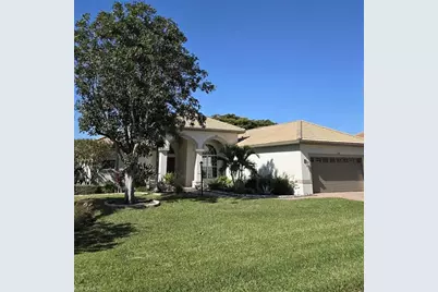25080 Divot Dr, Bonita Springs, FL 34135 - Photo 2