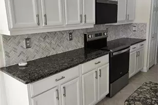 25080 Divot Dr, Bonita Springs, FL 34135 - Photo 6